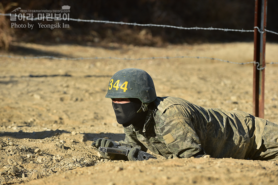 해병대 신병 1265기 1교육대 극기주 각개전투1_1053.jpg