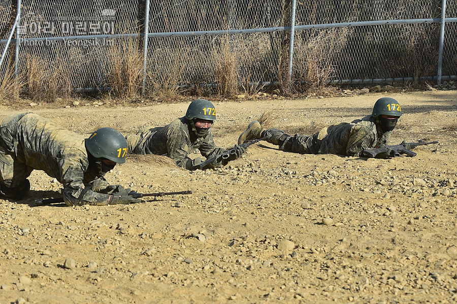 해병대 신병 1265기 1교육대 극기주 각개전투2_1009.jpg