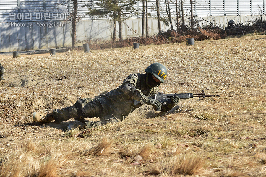 해병대 신병 1265기 1교육대 극기주 각개전투2_0902.jpg