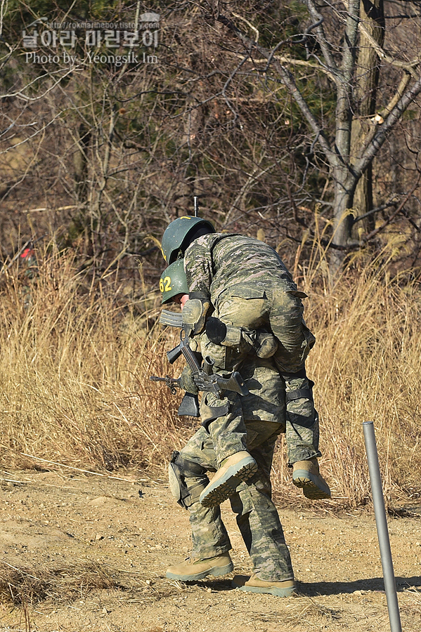 해병대 신병 1265기 1교육대 극기주 각개전투1_1122.jpg