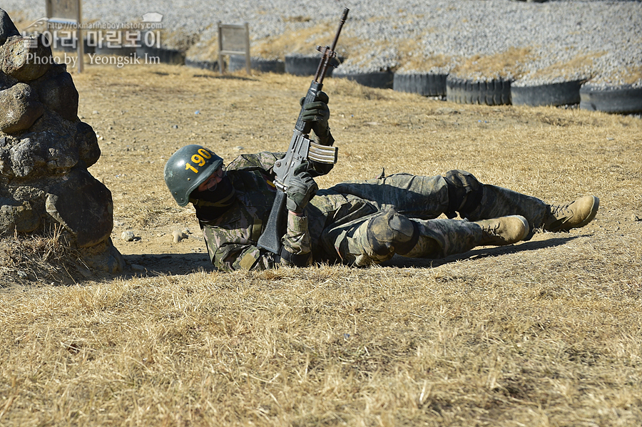 해병대 신병 1265기 1교육대 극기주 각개전투2_0950.jpg