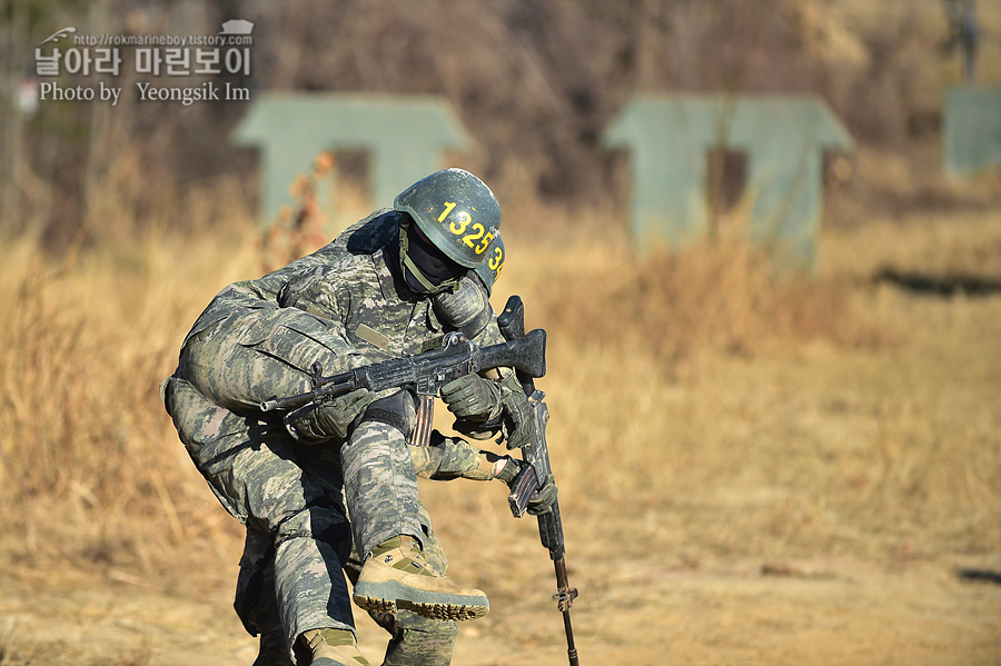 해병대 신병 1265기 1교육대 극기주 각개전투1_1113.jpg