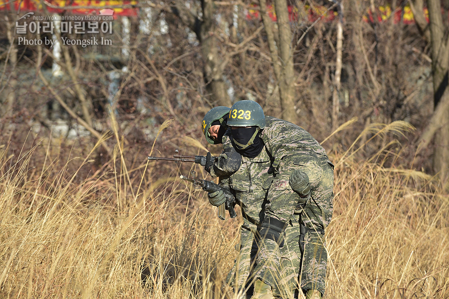 해병대 신병 1265기 1교육대 극기주 각개전투1_1110.jpg