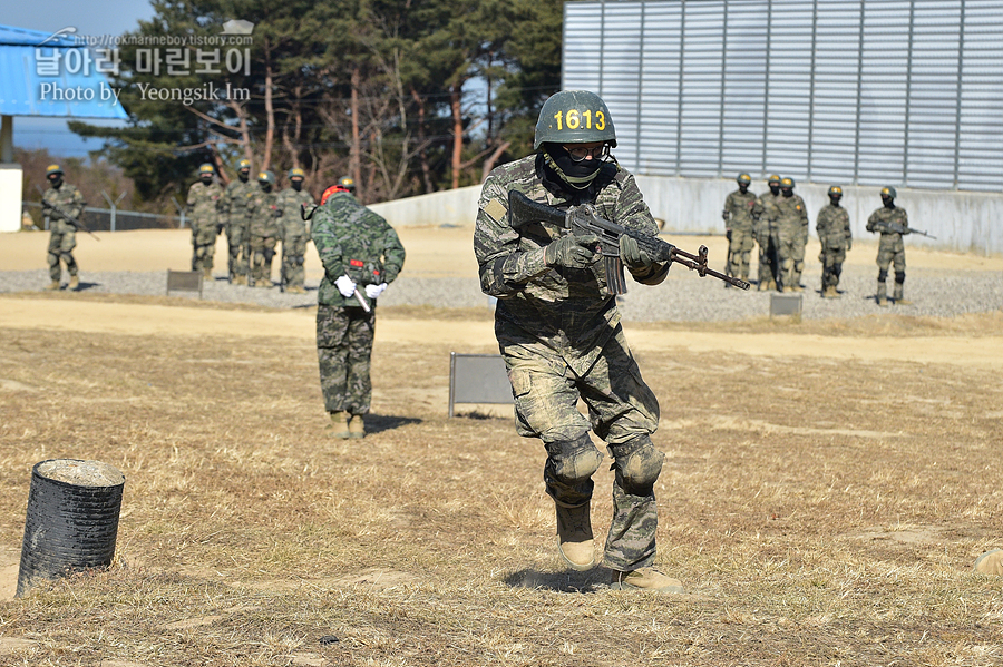 해병대 신병 1265기 1교육대 극기주 각개전투2_0881.jpg