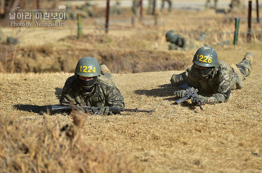 해병대 신병 1265기 1교육대 극기주 각개전투1_1170.jpg