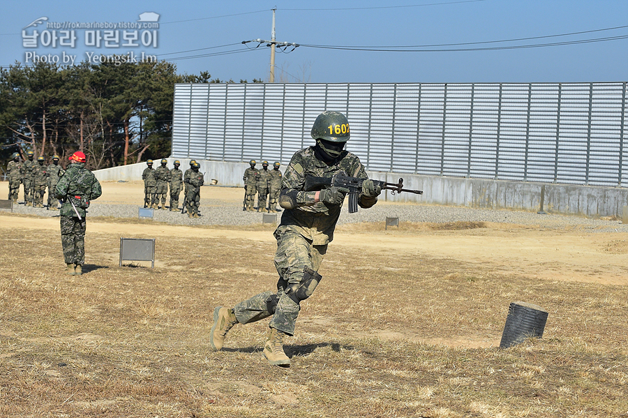 해병대 신병 1265기 1교육대 극기주 각개전투2_0882.jpg