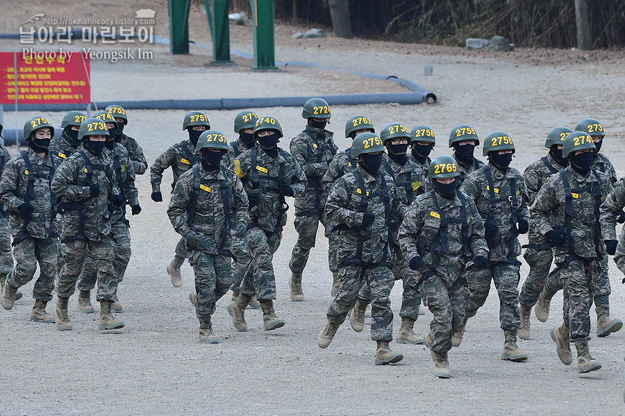 해병대 신병 1265기 2교육대 극기주 유격2_0696.jpg