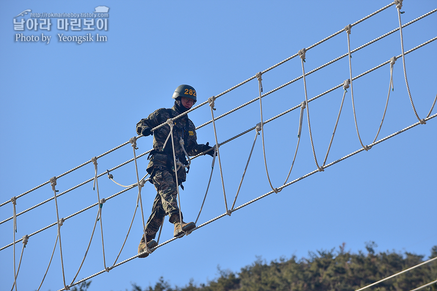 해병대 신병 1265기 2교육대 극기주 유격2_1057.jpg