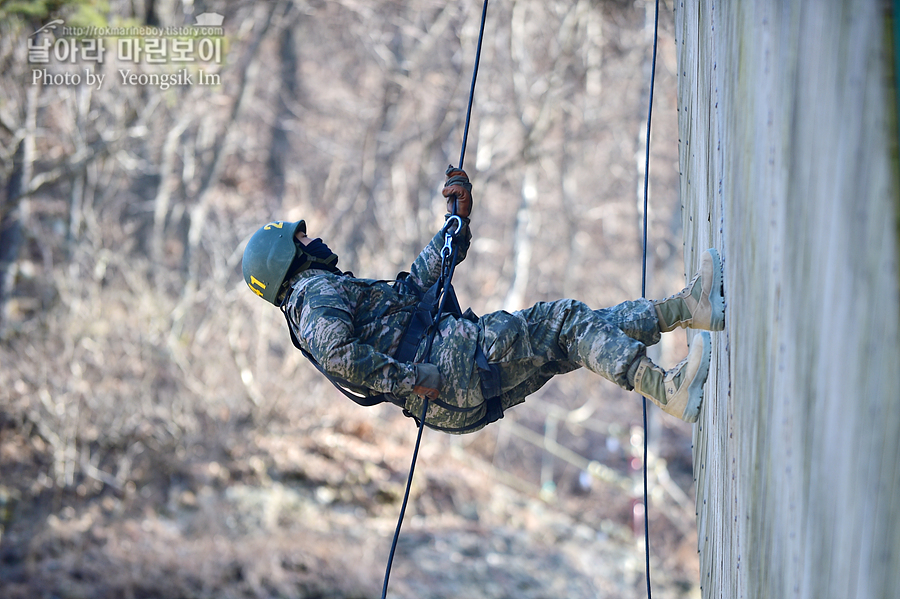 해병대 신병 1265기 2교육대 극기주 유격2_1071.jpg