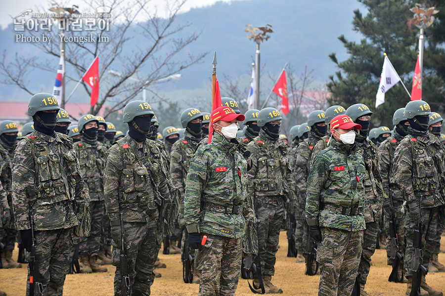 해병대 신병 1265기 1교육대 극기주 빨간명찰수여식_1346.jpg