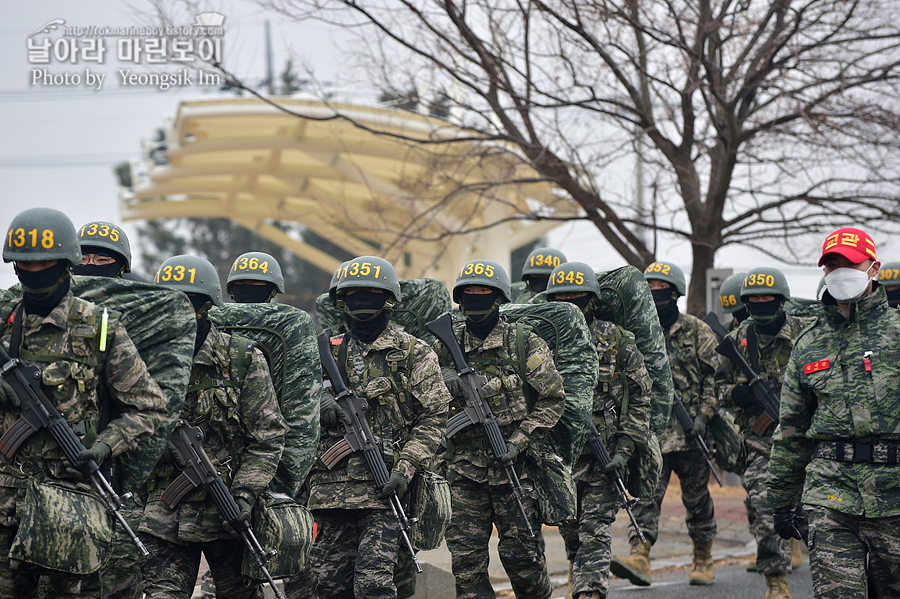 해병대 신병 1265기 1교육대 극기주 빨간명찰수여식_1237.jpg