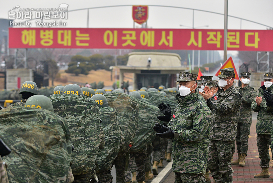 해병대 신병 1265기 1교육대 극기주 빨간명찰수여식_1273.jpg