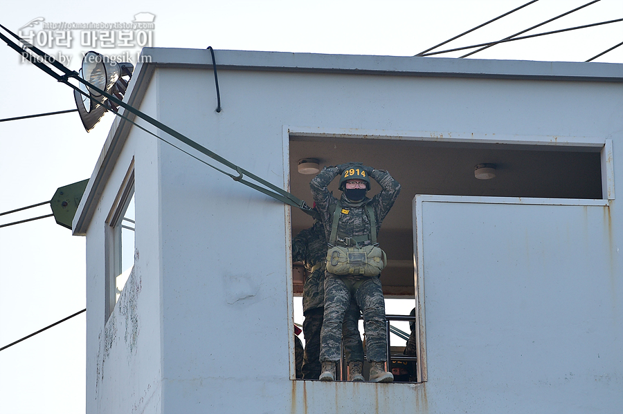 해병대 신병 1265기 2교육대 3주차 공수기초훈련_9301.jpg