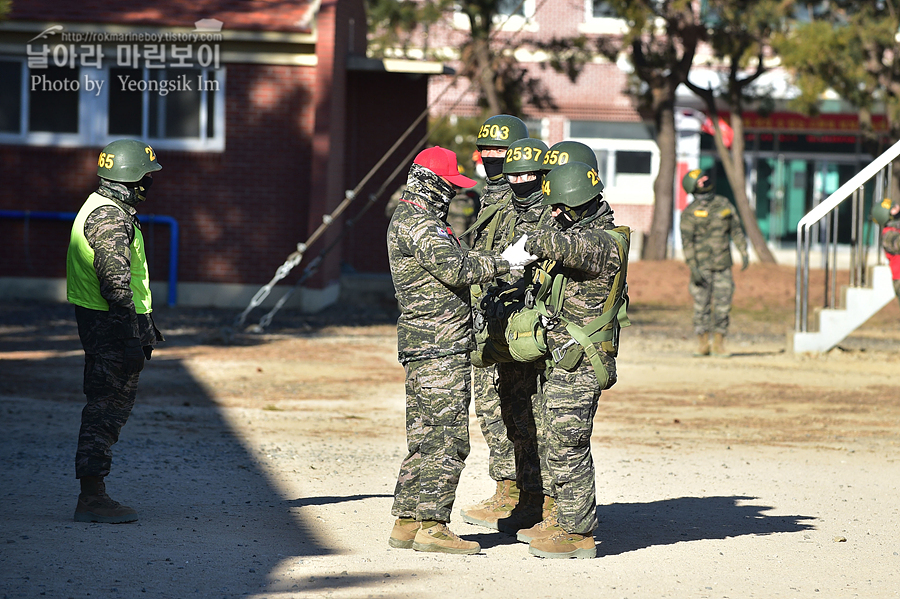 해병대 신병 1265기 2교육대 3주차 공수기초훈련_9103.jpg