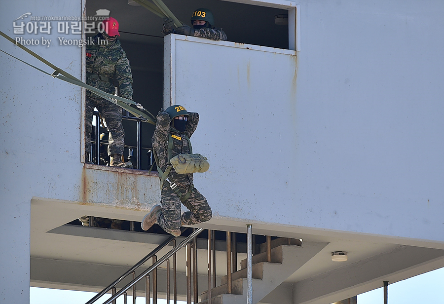 해병대 신병 1265기 2교육대 3주차 공수기초훈련_8978.jpg