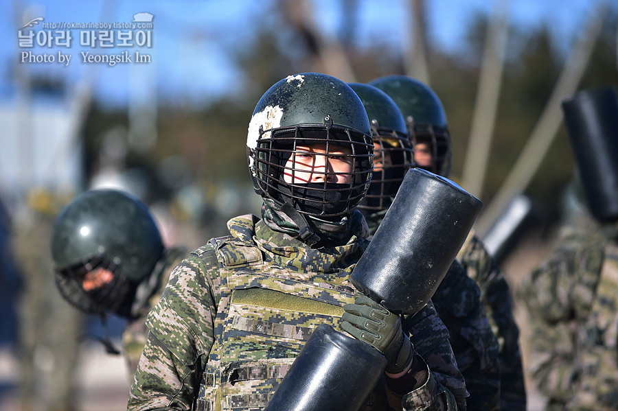 해병대 신병 1265기 1교육대 3주차 참호목봉_8710.jpg