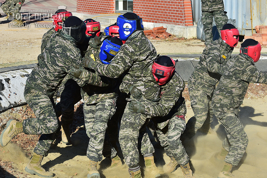 해병대 신병 1265기 1교육대 3주차 참호목봉_8679.jpg