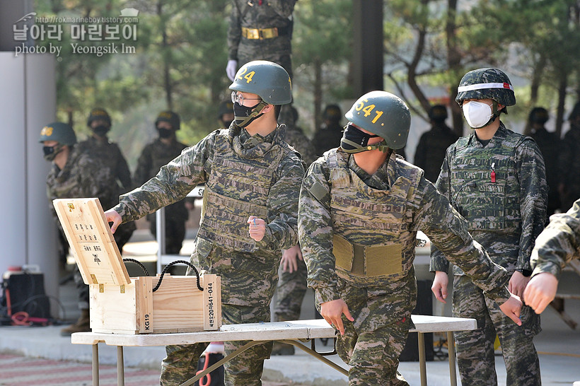 신병 1267기 2교육대 4주차 수류탄5_6307.jpg