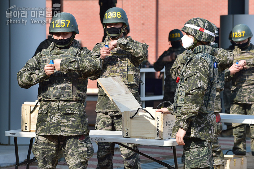 신병 1267기 2교육대 4주차 수류탄2_6274.jpg