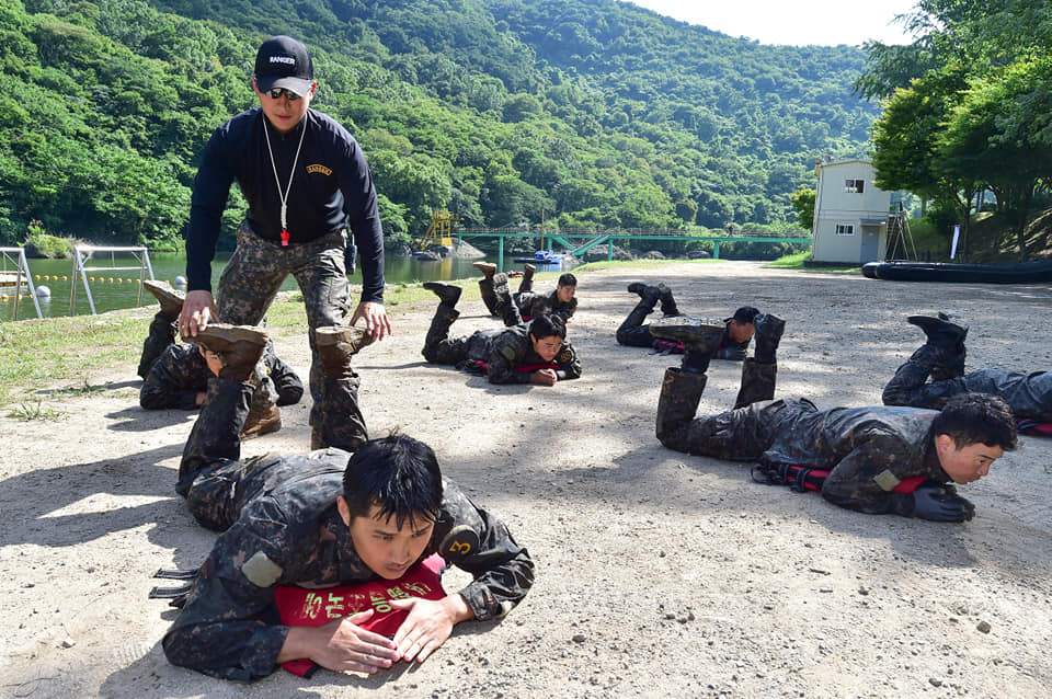 육군보병학교 유격교육대 장애물교관 김대영 상사 9.jpg