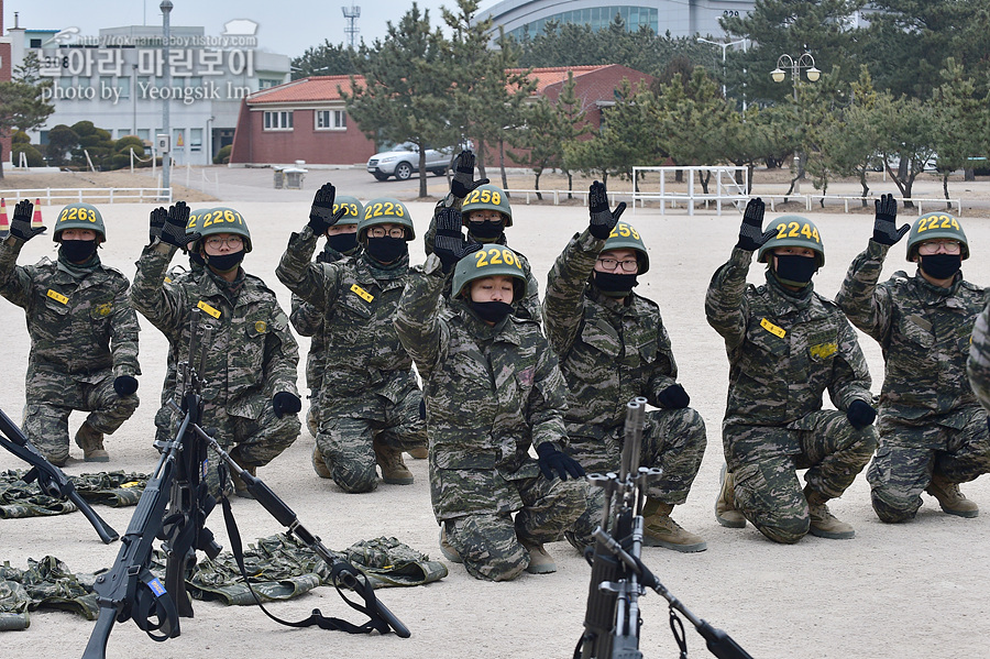 해병대 신병 1265기 2교육대 4주차 수류탄투척_0103.jpg