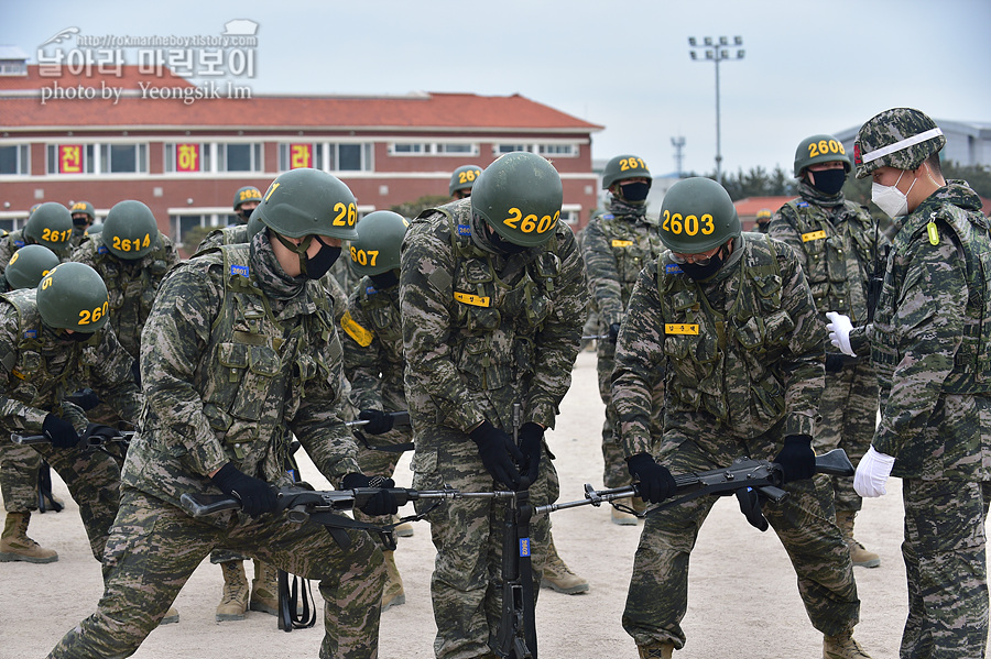 해병대 신병 1265기 2교육대 4주차 수류탄투척_0075.jpg