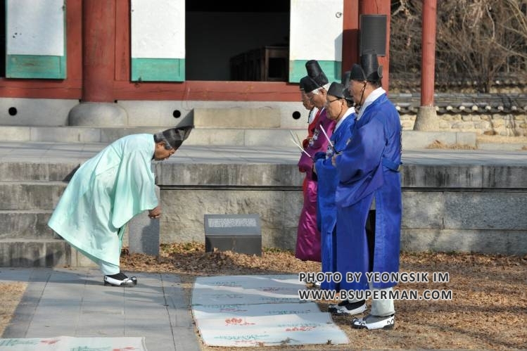 전주향교_분향례_임영식_6499.JPG