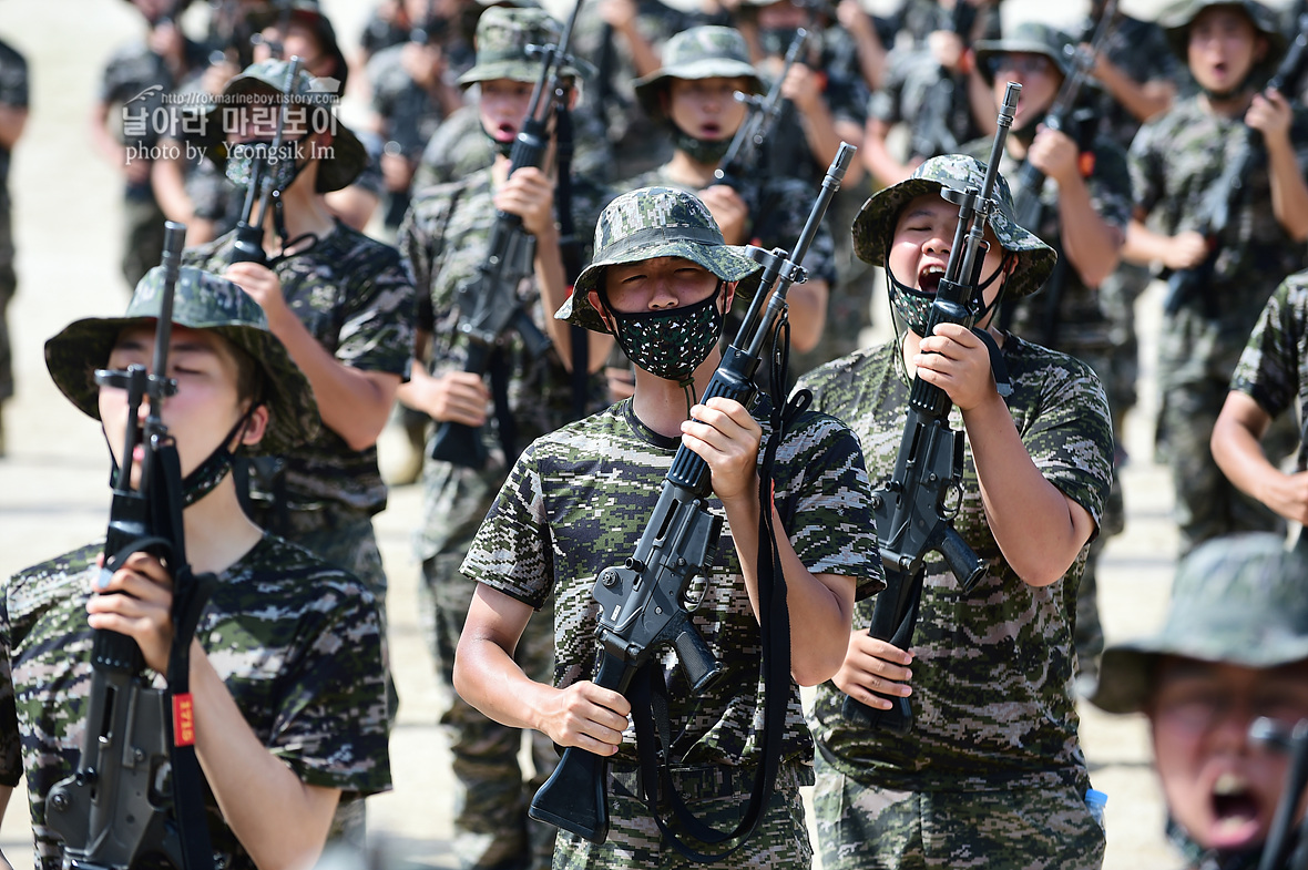 해병대 신병 1259기 1교육대 제식훈련 사진 임영식작가_2098.jpg