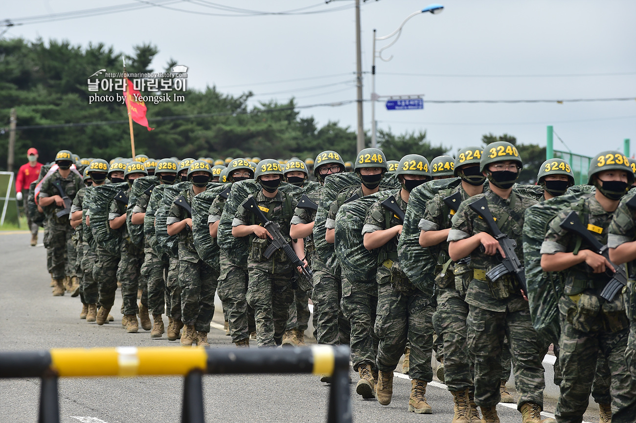 해병대 신병 1258기 극기주 삘긴명찰 여식_6706.jpg