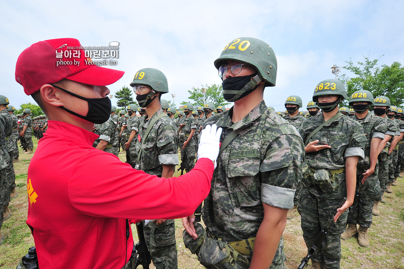 해병대 신병 1258기 극기주 삘긴명찰 여식_6924.jpg