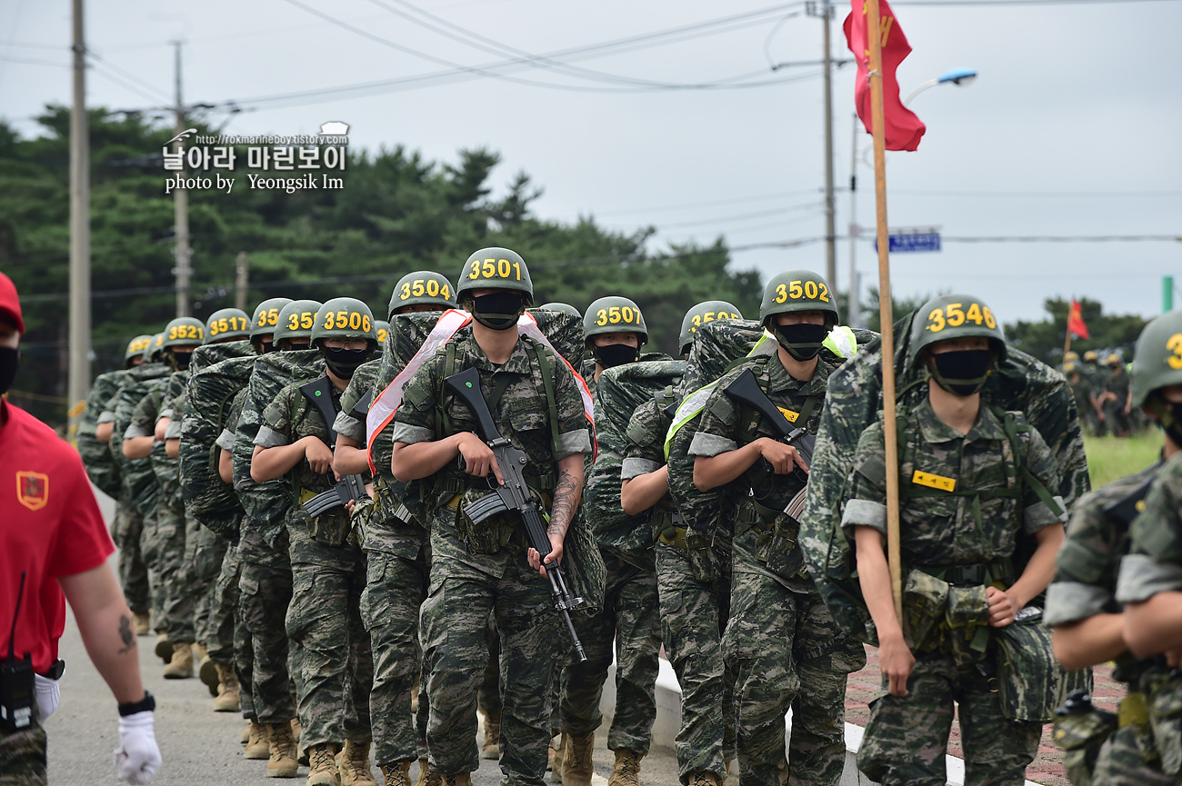 해병대 신병 1258기 극기주 삘긴명찰 여식_6707.jpg