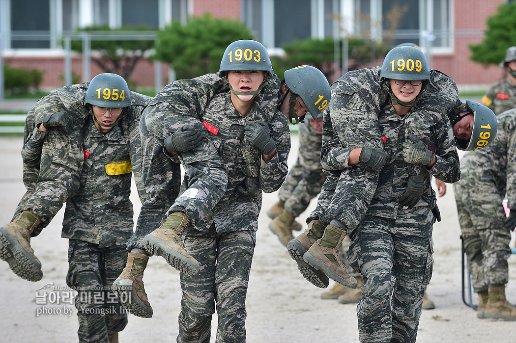 해병대 신병 1261기 1교육대 6주차 전투체력 사진 임영식9_9426.jpg