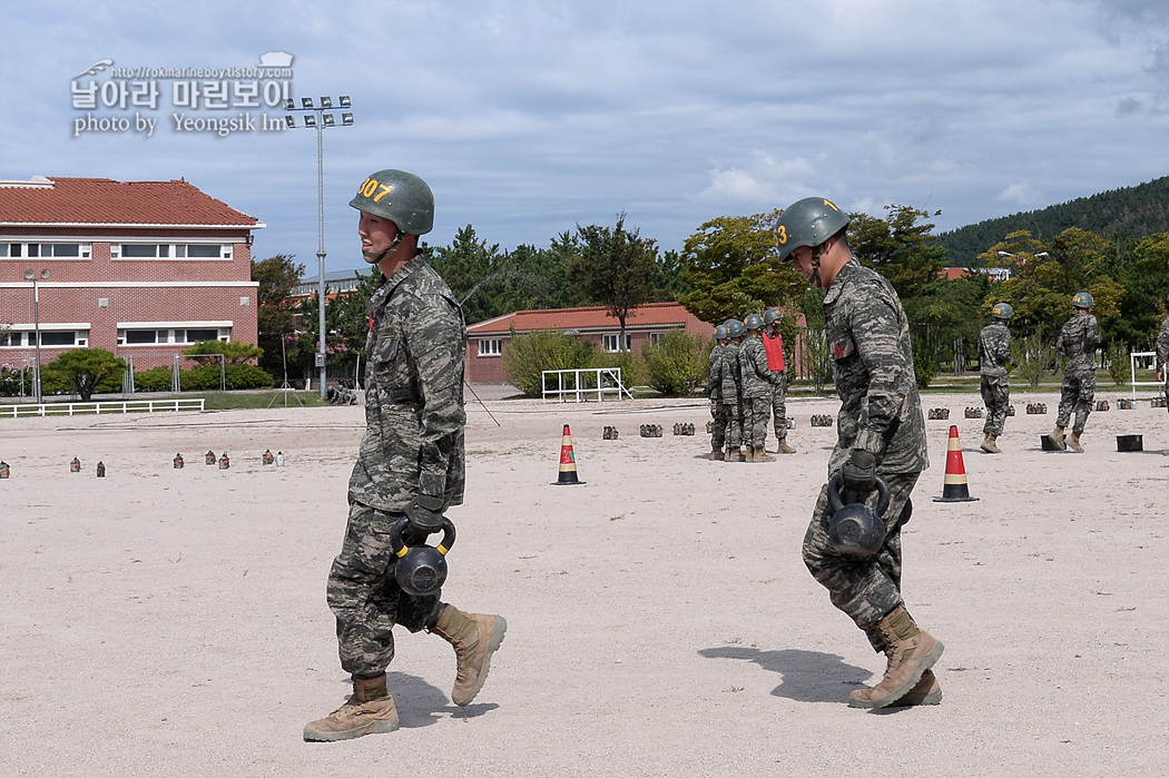 해병대 신병 1261기 1교육대 6주차 전투체력 사진 임영식3_5257.jpg