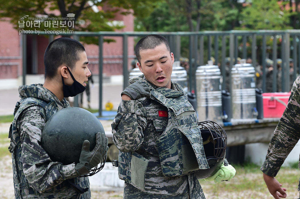 해병대 신병 1261기 2교육대 6주차_9914_1.jpg