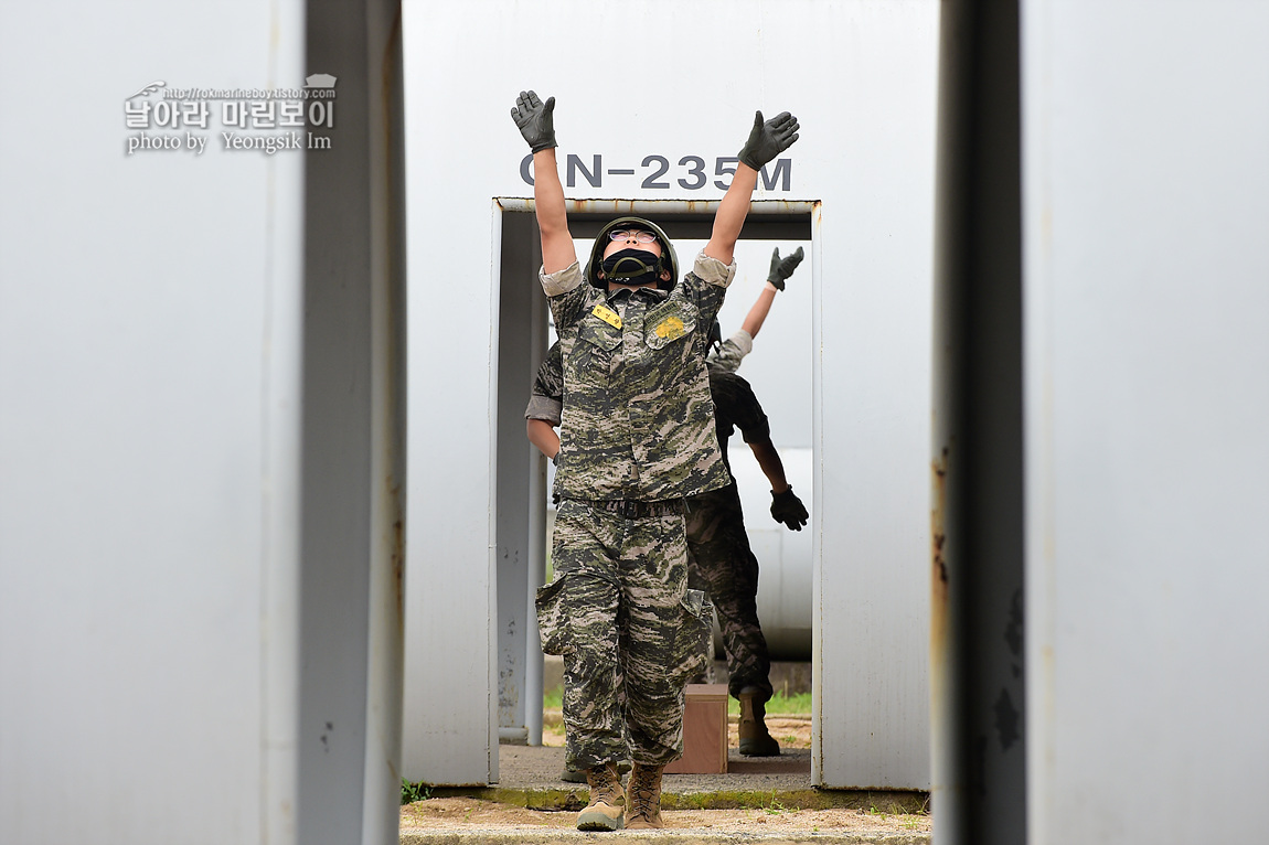 해병대 신병 1259기 2교육대 4주차 공수기초 7_2904.jpg