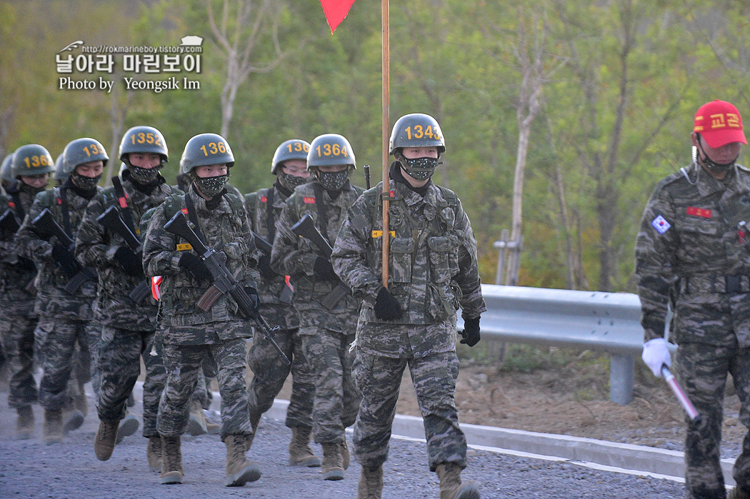 해병대 신병 1263기 1교육대 3주차 행군_2370.jpg