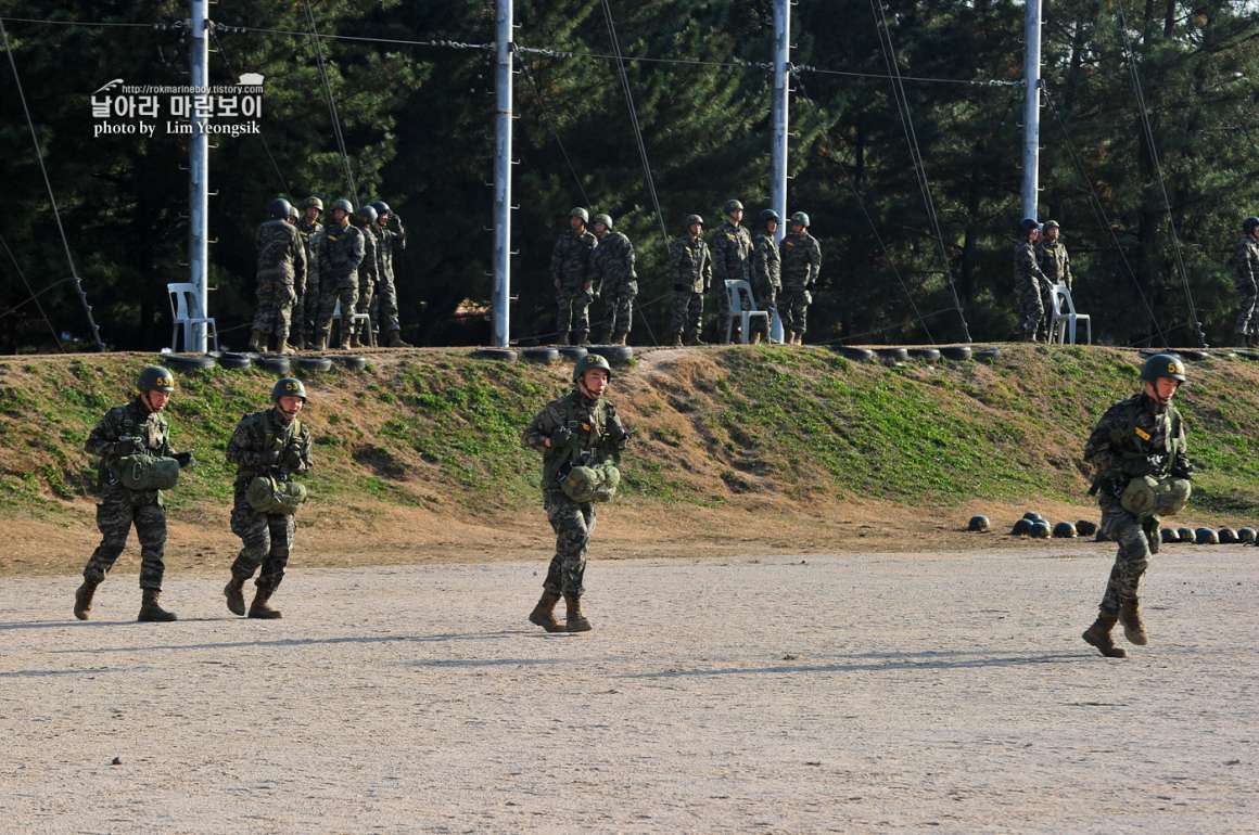 해병대 신병 1252기 4주차 공수기초_9337.jpg