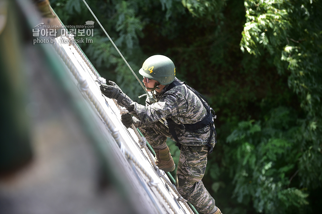 해병대 신병 1260기 5교육대 극기주 유격 8_0466.jpg