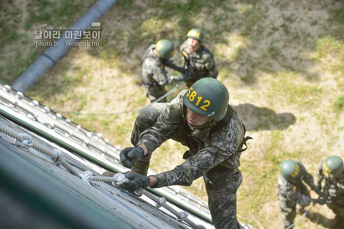 해병대 신병 1260기 5교육대 극기주 유격 8_0461.jpg