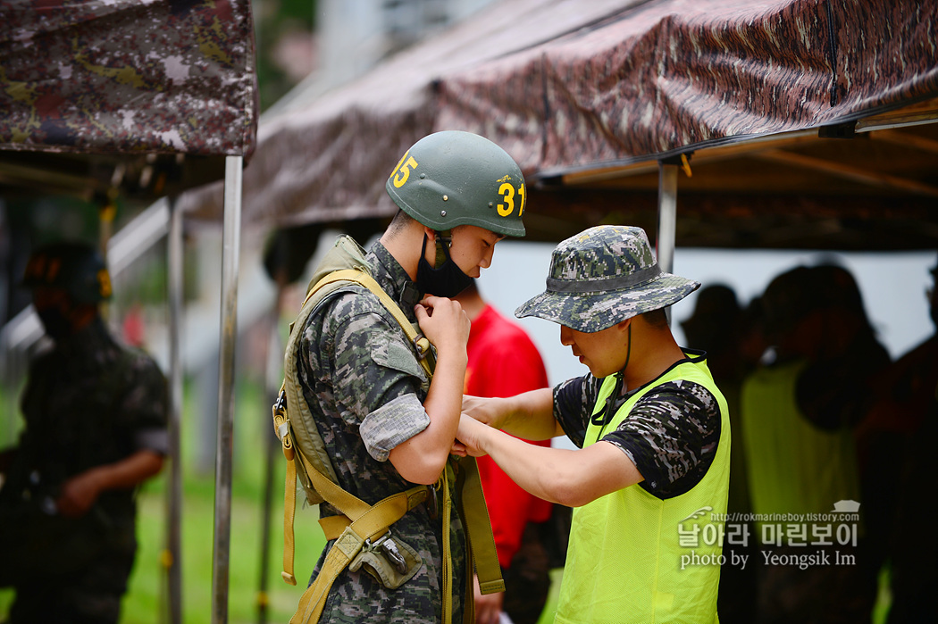 해병대 신병 1260기 3교육대 4주차 공수기초 사진 임영식 1_1333.jpg