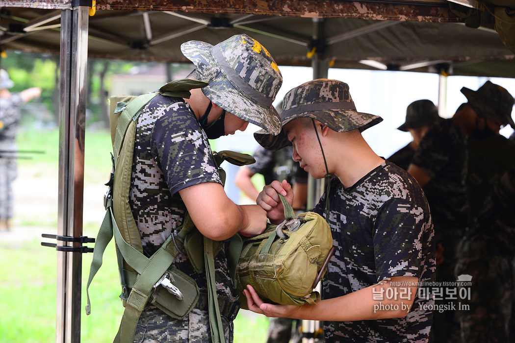 해병대 신병 1260기 3교육대 4주차 공수기초 사진 임영식 0_1317.jpg