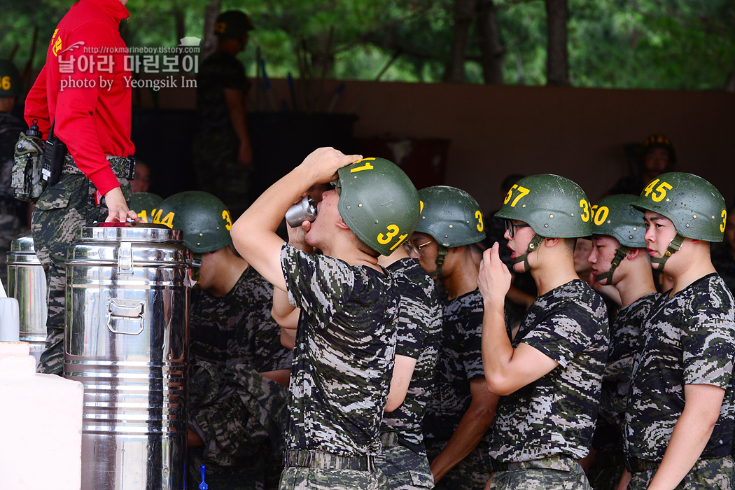 해병대 신병 1260기 3교육대 4주차 공수기초 사진 임영식 2_1060.jpg