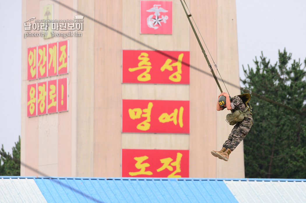 해병대 신병 1260기 3교육대 4주차 공수기초 사진 임영식 2_1455.jpg