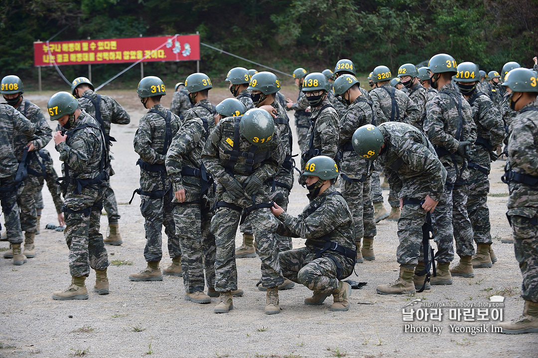 해병대 신병 1262기 3교육대 극기주 유격기초_8346.jpg