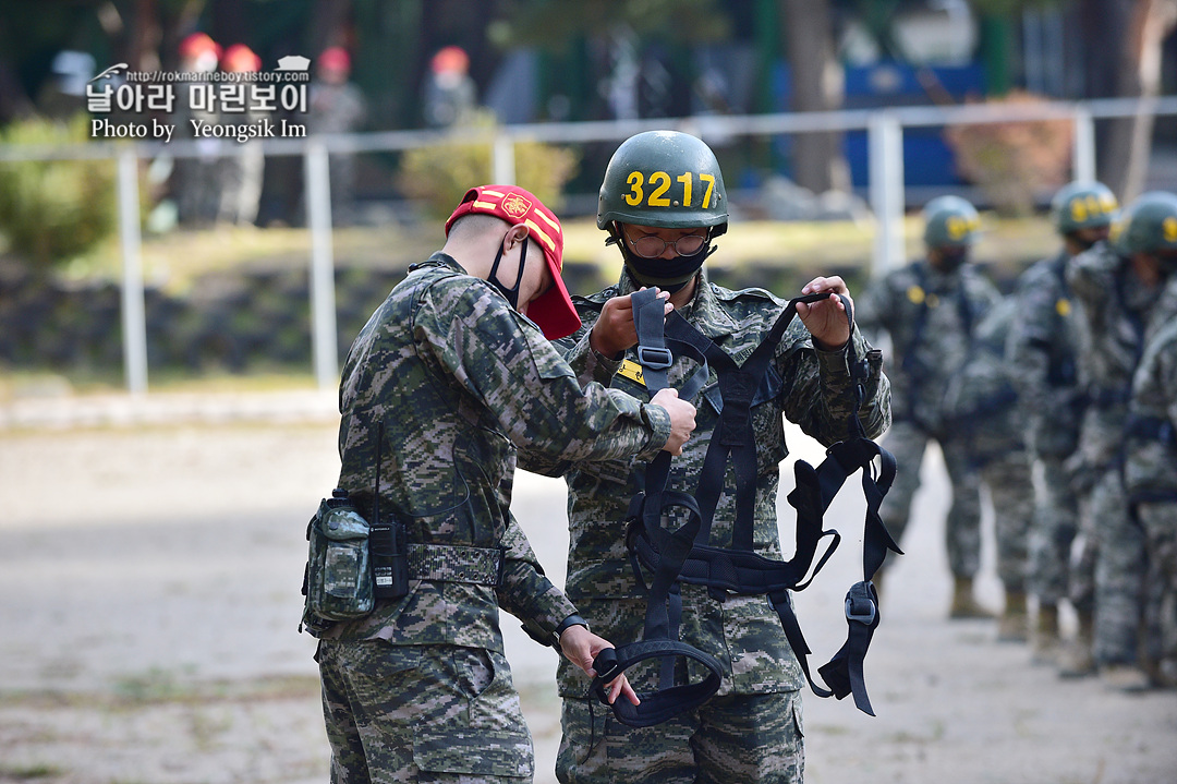 해병대 신병 1262기 3교육대 극기주 유격기초_8341.jpg