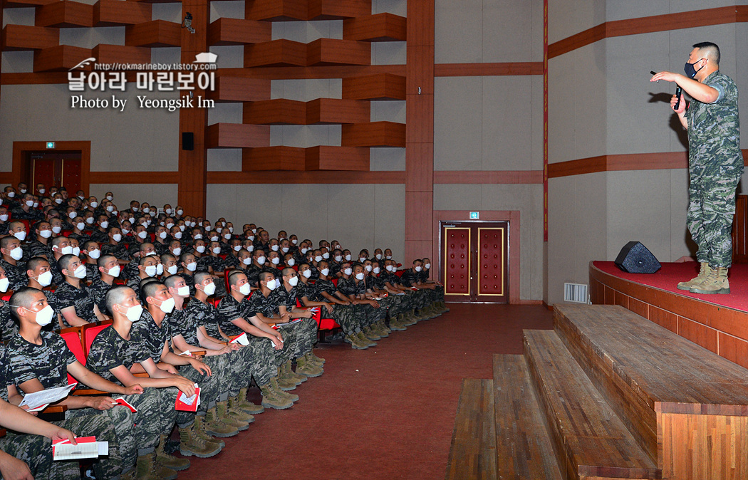 해병대 신병 1261기 1,2교육대 2주차 병과소개_3120.jpg