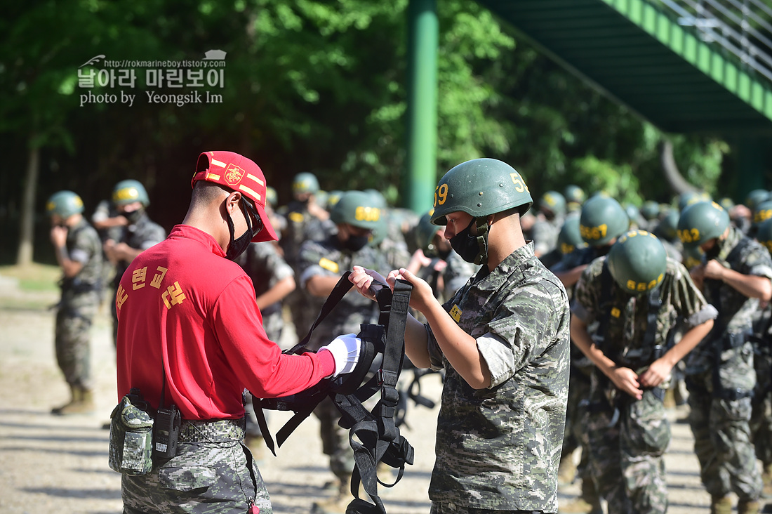 해병대 신병 1260기 5교육대 극기주_0374.jpg