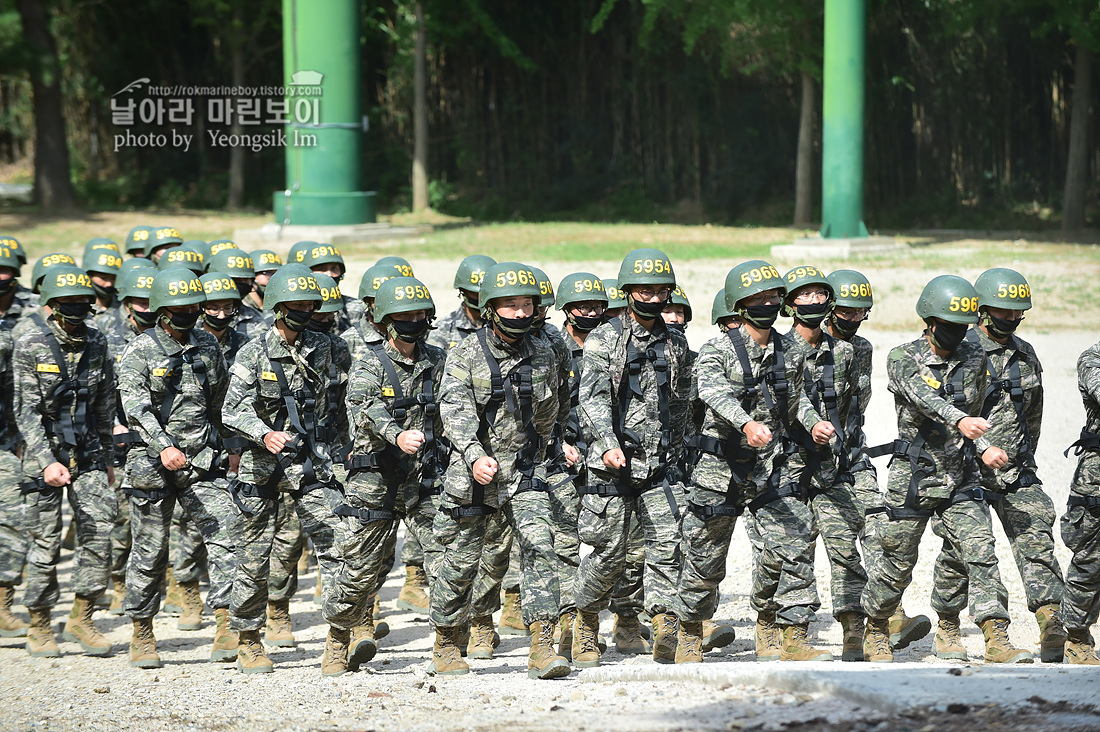 해병대 신병 1260기 5교육대 극기주_0441.jpg