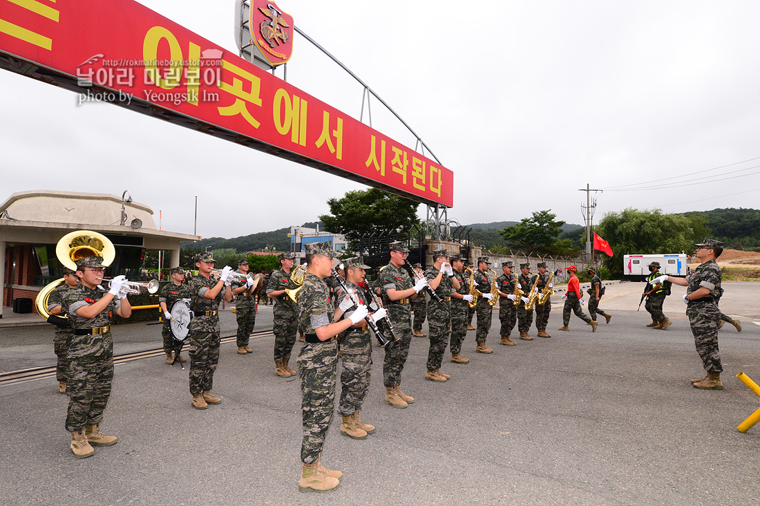 해병대 신병 1260기 빨간명찰수여식 0_1803.jpg