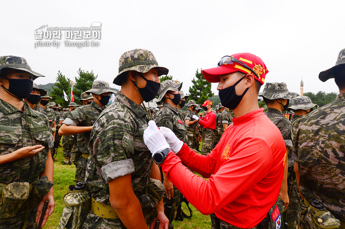 해병대 신병 1260기 빨간명찰수여식 3_2825.jpg